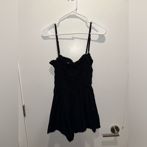 Navy Blue Romper with open back - Picture 2 of 5